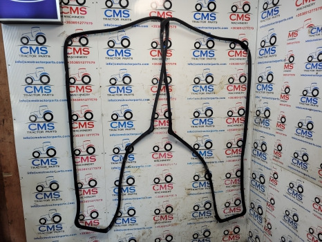 Ford 10, 30, 100, 200, 600, 1000 Ser Super Q, Q Cab Door Seal Kit D8nn9420531ac - Door and parts: picture 1 Ford 10, 30, 100, 200, 600, 1000 Ser Super Q, Q Cab Door Seal Kit D8nn9420531ac - Door and parts: picture 1