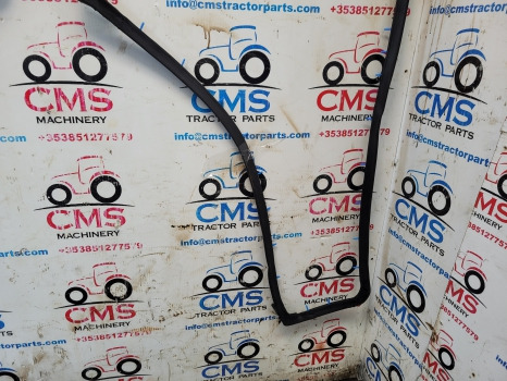 Ford 10, 30, 100, 200, 600, 1000 Ser Super Q, Q Cab Door Seal Kit D8nn9420531ac - Door and parts: picture 4 Ford 10, 30, 100, 200, 600, 1000 Ser Super Q, Q Cab Door Seal Kit D8nn9420531ac - Door and parts: picture 4