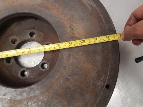 Ford 10, 30 Series 4610 Ap Engine Flywheel 83933422, C5ne6375bc - Flywheel for Farm tractor: picture 5 Ford 10, 30 Series 4610 Ap Engine Flywheel 83933422, C5ne6375bc - Flywheel for Farm tractor: picture 5
