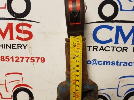 Ford 10 Series Apl 355 7610 Fwd Propeller Shaft E3nn3a425eb12b, 83946505 - Propeller shaft for Farm tractor: picture 2 Ford 10 Series Apl 355 7610 Fwd Propeller Shaft E3nn3a425eb12b, 83946505 - Propeller shaft for Farm tractor: picture 2