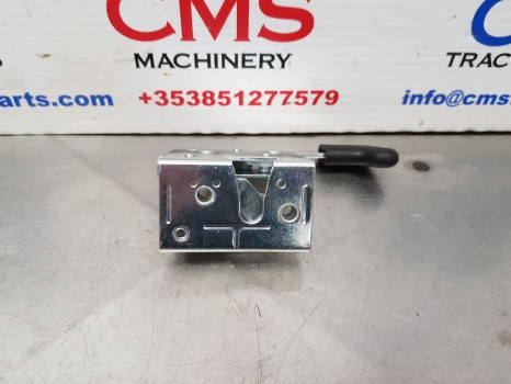 Ford 10 Series, David Brown, Deutz Door Lock Lh 87639168, E3nn94264a27aa - Door and parts: picture 3 Ford 10 Series, David Brown, Deutz Door Lock Lh 87639168, E3nn94264a27aa - Door and parts: picture 3