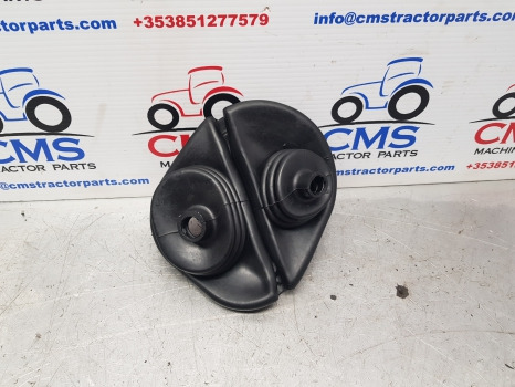 Ford 10, Tw 6610, 6810 Q Cab Gear Lever Gaiter Rubber Cover Boot E3nn7z066aa - Cab and interior for Agricultural machinery: picture 5 Ford 10, Tw 6610, 6810 Q Cab Gear Lever Gaiter Rubber Cover Boot E3nn7z066aa - Cab and interior for Agricultural machinery: picture 5