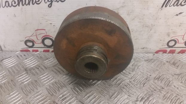 Ford 200, 1000, 100, 600, 700 Series Pto Clutch Pack D5nnn707a - Clutch and parts: picture 3 Ford 200, 1000, 100, 600, 700 Series Pto Clutch Pack D5nnn707a - Clutch and parts: picture 3