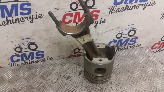 Ford 2910, 3, 4 Cyl Piston Assy , Conrod D8nn6108aa, E3hn6200ac42, 82849195 - Piston/ Ring/ Bushing for Farm tractor: picture 2 Ford 2910, 3, 4 Cyl Piston Assy , Conrod D8nn6108aa, E3hn6200ac42, 82849195 - Piston/ Ring/ Bushing for Farm tractor: picture 2