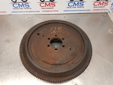 Ford 4100, 4200, 4410, 4500 Engine Flywheel E0nn6375fa, C7nn6375k, 86529653 - Flywheel for Farm tractor: picture 2 Ford 4100, 4200, 4410, 4500 Engine Flywheel E0nn6375fa, C7nn6375k, 86529653 - Flywheel for Farm tractor: picture 2