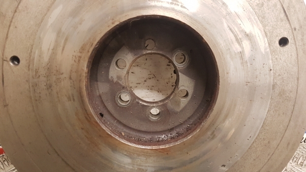 Ford 4100, 4200, 4410, 4500 Engine Flywheel E0nn6375fa, C7nn6375k - Flywheel for Farm tractor: picture 2 Ford 4100, 4200, 4410, 4500 Engine Flywheel E0nn6375fa, C7nn6375k - Flywheel for Farm tractor: picture 2