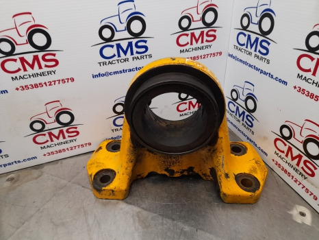 Ford 550 Swing Motor Retainer Top Plate Bracket 7703426 - Swing motor for Agricultural machinery: picture 3 Ford 550 Swing Motor Retainer Top Plate Bracket 7703426 - Swing motor for Agricultural machinery: picture 3