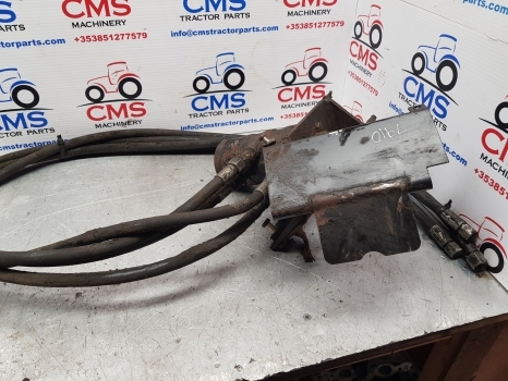 Ford 555, 7910, 8210 Orbital Steering Motor Valve Assy 86604767, 86585452 - Steering for Farm tractor: picture 5 Ford 555, 7910, 8210 Orbital Steering Motor Valve Assy 86604767, 86585452 - Steering for Farm tractor: picture 5