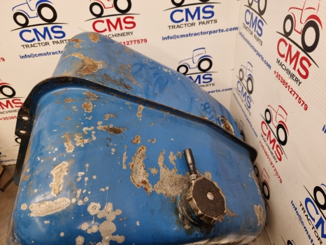 Ford 5600, 6600, 7000, 7600, 7610 Fuel Tank D5nn9002g, 83906888 - Fuel tank: picture 3 Ford 5600, 6600, 7000, 7600, 7610 Fuel Tank D5nn9002g, 83906888 - Fuel tank: picture 3