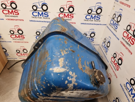 Ford 5600, 6600, 7000, 7600, 7610 Fuel Tank D5nn9002g, 83906888 - Fuel tank: picture 2 Ford 5600, 6600, 7000, 7600, 7610 Fuel Tank D5nn9002g, 83906888 - Fuel tank: picture 2