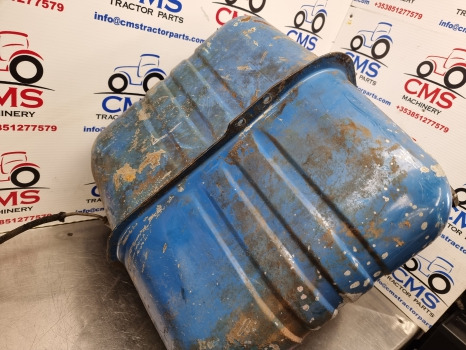 Ford 5600, 6600, 7000, 7600, 7610 Fuel Tank D5nn9002g, 83906888 - Fuel tank: picture 4 Ford 5600, 6600, 7000, 7600, 7610 Fuel Tank D5nn9002g, 83906888 - Fuel tank: picture 4