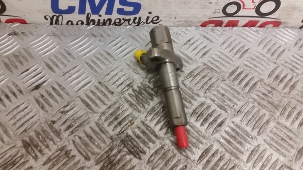 Ford 7600, 7700 Cav Delphi Bk Fuel Injector 5222002, D4nn9f593c, Bkbl80s5389. - Injector for Farm tractor: picture 1 Ford 7600, 7700 Cav Delphi Bk Fuel Injector 5222002, D4nn9f593c, Bkbl80s5389. - Injector for Farm tractor: picture 1