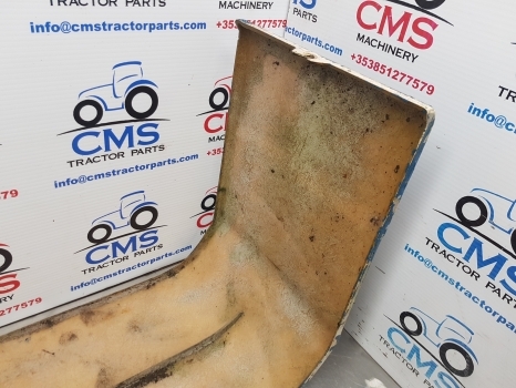 Ford 7810, 7910, 8210 Series Bonnet Cover Panel In Front Of The Cab D5nn9n128a - Hood for Farm tractor: picture 5 Ford 7810, 7910, 8210 Series Bonnet Cover Panel In Front Of The Cab D5nn9n128a - Hood for Farm tractor: picture 5