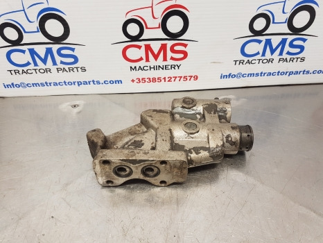 Ford 7840, 10, Tw, 40, Ts Series, Hydraulic Spool Coupling E9nnr963ab , 87382001 - Hydraulics: picture 1 Ford 7840, 10, Tw, 40, Ts Series, Hydraulic Spool Coupling E9nnr963ab , 87382001 - Hydraulics: picture 1