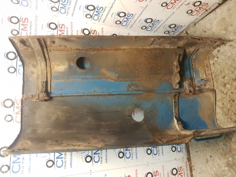 Ford 7840, 8240, 8340 Bonnet Hood Panel Assy 81872176, E9nn16619ef, E9nn16618cc - Hood for Farm tractor: picture 5 Ford 7840, 8240, 8340 Bonnet Hood Panel Assy 81872176, E9nn16619ef, E9nn16618cc - Hood for Farm tractor: picture 5