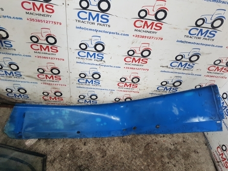 Ford 7840, 8240, 8340 Rear Mudguard Fender Panel Lhs 82007769, 82007492 - Fender for Farm tractor: picture 5 Ford 7840, 8240, 8340 Rear Mudguard Fender Panel Lhs 82007769, 82007492 - Fender for Farm tractor: picture 5