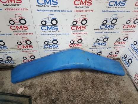 Ford 7840, 8240, 8340 Rear Mudguard Fender Panel Lhs 82007769, 82007492 - Fender for Farm tractor: picture 4 Ford 7840, 8240, 8340 Rear Mudguard Fender Panel Lhs 82007769, 82007492 - Fender for Farm tractor: picture 4
