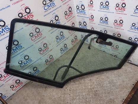 Ford New Holland 40, 60, Ts 8340 Cab Door Rhs 82002446, 82006664, 82000367 - Door and parts: picture 1 Ford New Holland 40, 60, Ts 8340 Cab Door Rhs 82002446, 82006664, 82000367 - Door and parts: picture 1