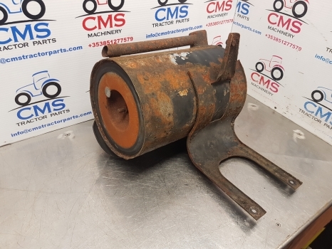 Ford New Holland 7840, 40 Series Air Filter Box 82008592, E9nn9c602cb11m - Air filter for Farm tractor: picture 2 Ford New Holland 7840, 40 Series Air Filter Box 82008592, E9nn9c602cb11m - Air filter for Farm tractor: picture 2