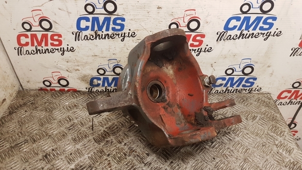 Ford New Holland Fiat 8160 Front Steering Knuckle Spindle Lhs 5171554, 5171533 - Steering knuckle for Farm tractor: picture 4 Ford New Holland Fiat 8160 Front Steering Knuckle Spindle Lhs 5171554, 5171533 - Steering knuckle for Farm tractor: picture 4