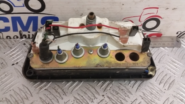 Ford New Holland Instrument Cluster, Dashboard 83953544 E5nn10849da - Dashboard for Farm tractor: picture 3 Ford New Holland Instrument Cluster, Dashboard 83953544 E5nn10849da - Dashboard for Farm tractor: picture 3