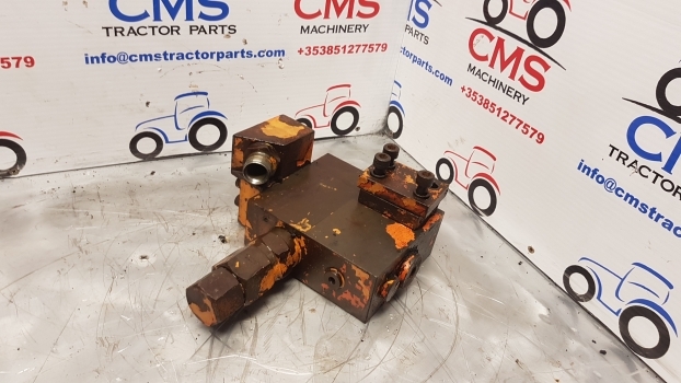 Hyundai Robex 130 Lc-3 Safety Hydraulic Valve 084170873135000 - Hydraulic valve for Excavator: picture 1 Hyundai Robex 130 Lc-3 Safety Hydraulic Valve 084170873135000 - Hydraulic valve for Excavator: picture 1