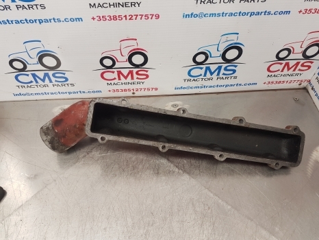 International 885 International Manifold-intake 3138825r1 - Intake manifold for Farm tractor: picture 2 International 885 International Manifold-intake 3138825r1 - Intake manifold for Farm tractor: picture 2