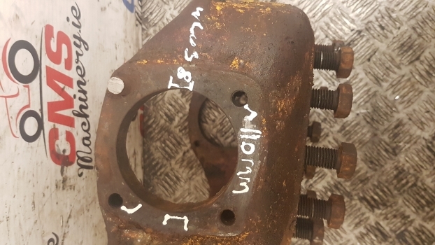 Jcb 3cx Front Axle Steering Spindle Swivel Housing Lhs 448/05101, 448/04008 - Steering knuckle for Backhoe loader: picture 3 Jcb 3cx Front Axle Steering Spindle Swivel Housing Lhs 448/05101, 448/04008 - Steering knuckle for Backhoe loader: picture 3