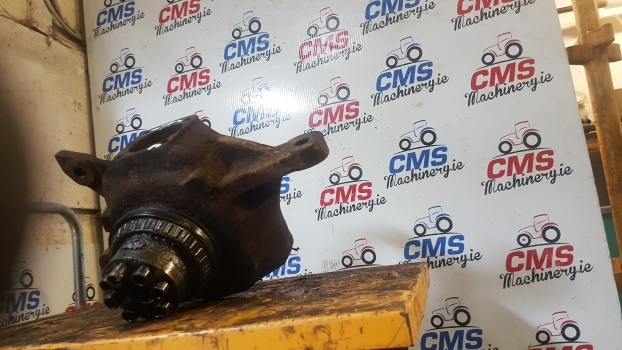 Jcb Fastrac 185-65 Front Axle Swivel Housing Rhs 454/05303, 454/05302, 454/05301 - Front axle for Farm tractor: picture 2 Jcb Fastrac 185-65 Front Axle Swivel Housing Rhs 454/05303, 454/05302, 454/05301 - Front axle for Farm tractor: picture 2