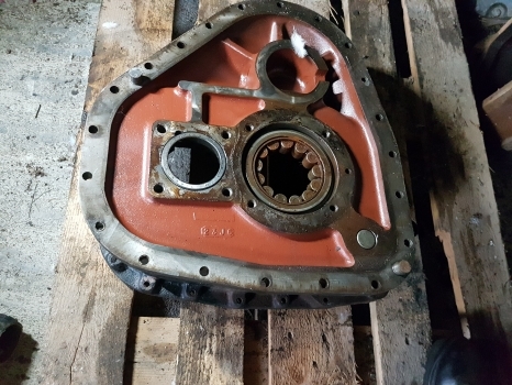 Jcb Fastrac 185ti, 145t, 125, 135t Transmission Housing 45485002, 454/85002 - Gearbox and parts for Farm tractor: picture 4 Jcb Fastrac 185ti, 145t, 125, 135t Transmission Housing 45485002, 454/85002 - Gearbox and parts for Farm tractor: picture 4