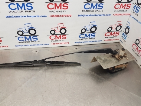 John Deere 6115m, 6m Series, Wipper Motor Assy Al215734, Al207086, Al153660 - Wiper for Farm tractor: picture 4 John Deere 6115m, 6m Series, Wipper Motor Assy Al215734, Al207086, Al153660 - Wiper for Farm tractor: picture 4