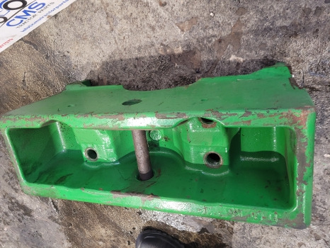 John Deere 6145r, 6320, 6r185, 6r175, 7530 Front Weight Carrier 60 Kg Al176563 - Counterweight: picture 3 John Deere 6145r, 6320, 6r185, 6r175, 7530 Front Weight Carrier 60 Kg Al176563 - Counterweight: picture 3
