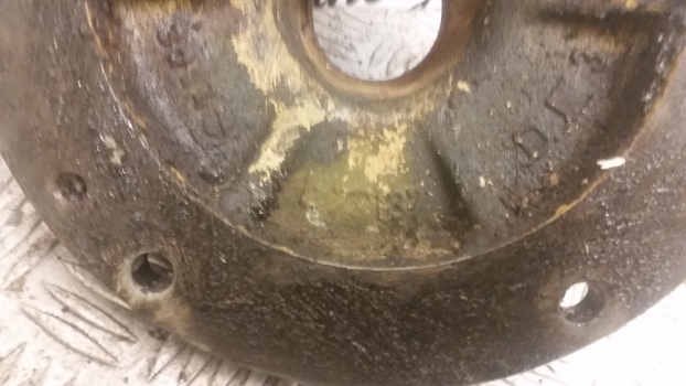 John Deere 6300, 6400, 6100, 6200 Rear Axle Bearing Housing Al76780, L77137 - Rear axle for Farm tractor: picture 3 John Deere 6300, 6400, 6100, 6200 Rear Axle Bearing Housing Al76780, L77137 - Rear axle for Farm tractor: picture 3
