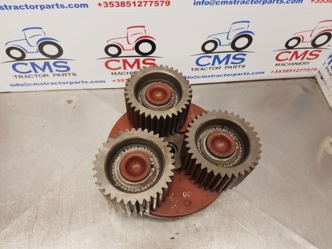 John Deere 6600, 6300, 6400, 6320 Planet Pinion Carrier L172081, L80363, L101243 - Rear axle for Farm tractor: picture 2 John Deere 6600, 6300, 6400, 6320 Planet Pinion Carrier L172081, L80363, L101243 - Rear axle for Farm tractor: picture 2