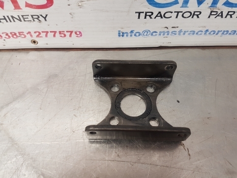 Lamboghini 1056, R714, R724, R584 Fuel Pump Support 0.041.1615.0, 0.053.1615.0 - Fuel pump for Farm tractor: picture 2 Lamboghini 1056, R714, R724, R584 Fuel Pump Support 0.041.1615.0, 0.053.1615.0 - Fuel pump for Farm tractor: picture 2