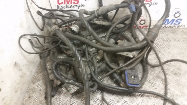 Landini Mythos Series 115 Cab Electrical Wiring Loom - Cables/ Wire harness for Farm tractor: picture 3 Landini Mythos Series 115 Cab Electrical Wiring Loom - Cables/ Wire harness for Farm tractor: picture 3