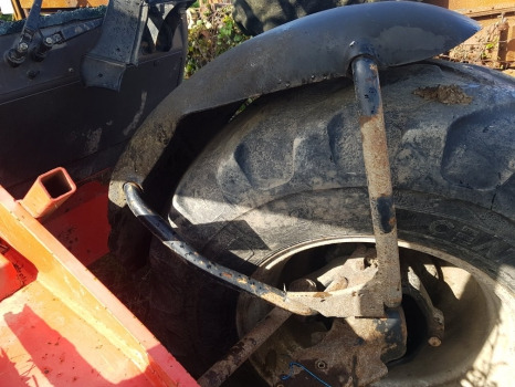 Manitou Mlt735-120 Lsu Cab Mudguard Fender Front Kit - Body and exterior: picture 3 Manitou Mlt735-120 Lsu Cab Mudguard Fender Front Kit - Body and exterior: picture 3
