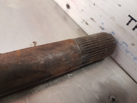 Massey Ferguson 2620, 2720, 2640, 2680 Pto Drive Shaft 36 Splines 3052679m2 - Drive shaft for Farm tractor: picture 3 Massey Ferguson 2620, 2720, 2640, 2680 Pto Drive Shaft 36 Splines 3052679m2 - Drive shaft for Farm tractor: picture 3