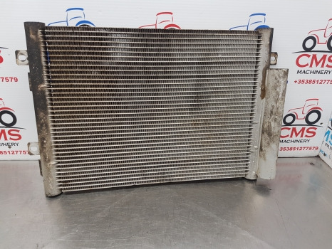 Massey Ferguson 5609, 5610, 5612, 5613 Condenser 4355575m2, 4387481m92 - Radiator: picture 4 Massey Ferguson 5609, 5610, 5612, 5613 Condenser 4355575m2, 4387481m92 - Radiator: picture 4