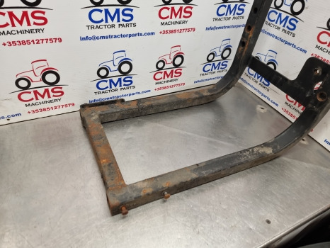 Massey Ferguson 5713s, 5613, 5611, 5712 Fuel Tank Support Bracket Lhs 4356814m91 - Fuel tank: picture 4 Massey Ferguson 5713s, 5613, 5611, 5712 Fuel Tank Support Bracket Lhs 4356814m91 - Fuel tank: picture 4