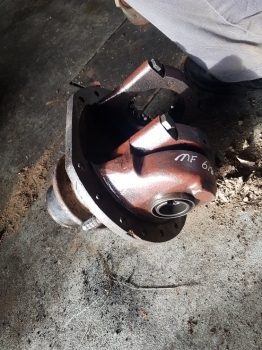 Massey Ferguson 6180 Front Differential Housing 3427467r3, Ag125, 3764005m91 - Differential gear for Farm tractor: picture 5 Massey Ferguson 6180 Front Differential Housing 3427467r3, Ag125, 3764005m91 - Differential gear for Farm tractor: picture 5