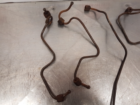 Massey Ferguson 65 Mk1, Fuel Injector Line Set 000000 - Fuel system for Farm tractor: picture 5 Massey Ferguson 65 Mk1, Fuel Injector Line Set 000000 - Fuel system for Farm tractor: picture 5
