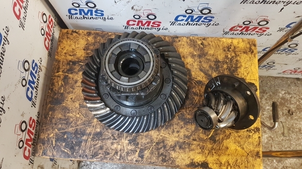 Massey Ferguson 690 Rear Axle Bevel Gear Differential 9x35 1665440m92, 893223m2 - Differential gear for Farm tractor: picture 2 Massey Ferguson 690 Rear Axle Bevel Gear Differential 9x35 1665440m92, 893223m2 - Differential gear for Farm tractor: picture 2