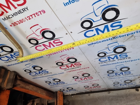 Mccormick Mc 130, Case, Landini, Mx, Mc, Cab Back Window Frame 4213072m9 - Window and parts: picture 5 Mccormick Mc 130, Case, Landini, Mx, Mc, Cab Back Window Frame 4213072m9 - Window and parts: picture 5