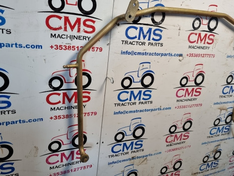 Mccormickxtx165, Mc 130, Case, Landini, Mx, Mc, Cab Back Window Frame 4213072m9 - Window and parts: picture 3 Mccormickxtx165, Mc 130, Case, Landini, Mx, Mc, Cab Back Window Frame 4213072m9 - Window and parts: picture 3