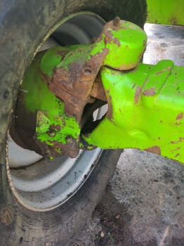 Merlo P28.7 Kt Front Axle Hub Rhs Complete With Drive Shaft - Front axle: picture 1 Merlo P28.7 Kt Front Axle Hub Rhs Complete With Drive Shaft - Front axle: picture 1