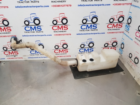 New Holland Case Maxxum Windshield Washer Reservoir 87638112, 87470604 - Wiper for Agricultural machinery: picture 1 New Holland Case Maxxum Windshield Washer Reservoir 87638112, 87470604 - Wiper for Agricultural machinery: picture 1