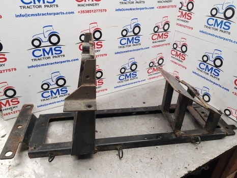 New Holland Case Puma 145, T7.200 Hood Support Assy 84337706, 84485123, 84268312 - Hood for Farm tractor: picture 1 New Holland Case Puma 145, T7.200 Hood Support Assy 84337706, 84485123, 84268312 - Hood for Farm tractor: picture 1