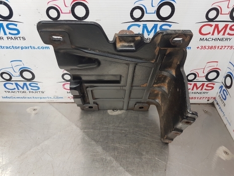 New Holland Case T5.95, T5.75, T5.115 Muffler Support 84600908, 84528662 - Muffler for Farm tractor: picture 4 New Holland Case T5.95, T5.75, T5.115 Muffler Support 84600908, 84528662 - Muffler for Farm tractor: picture 4