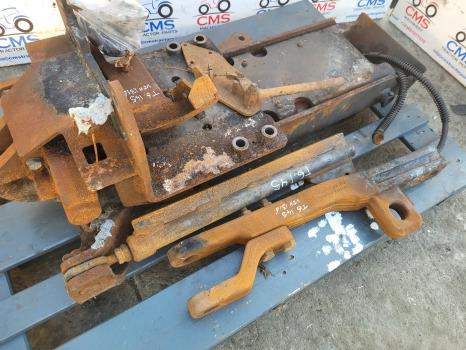 New Holland Case T6, Maxxum, Mxu, T6000, Tsa Ser T6.145 Pick Up Hitch 87482831 - Frame/ Chassis: picture 5 New Holland Case T6, Maxxum, Mxu, T6000, Tsa Ser T6.145 Pick Up Hitch 87482831 - Frame/ Chassis: picture 5